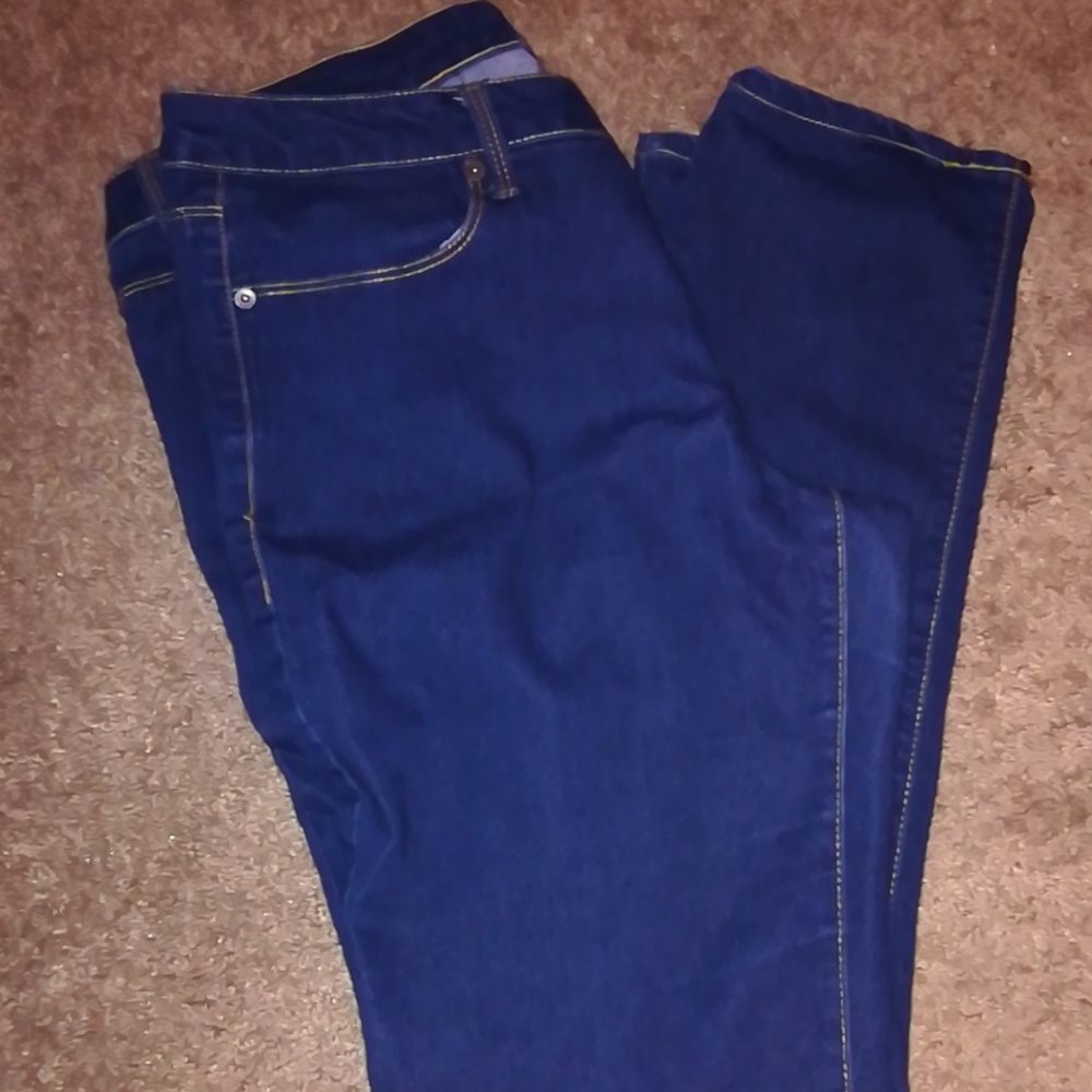 Skinny jeans